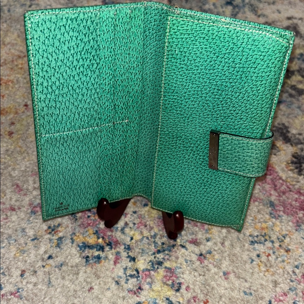 Gucci Wallet - Picture 4 of 8